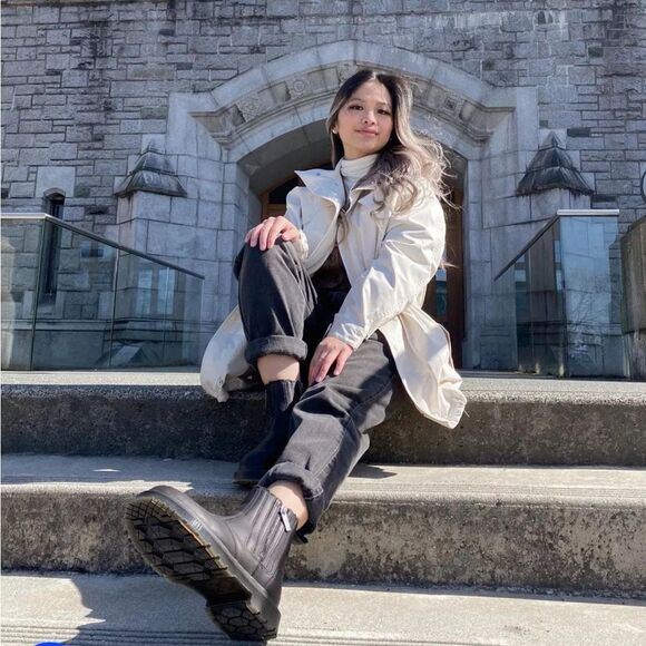 Dr Martens Slip 2976 Alyson Black Snowplow Classic Doc Leather - Picture 3 of 16